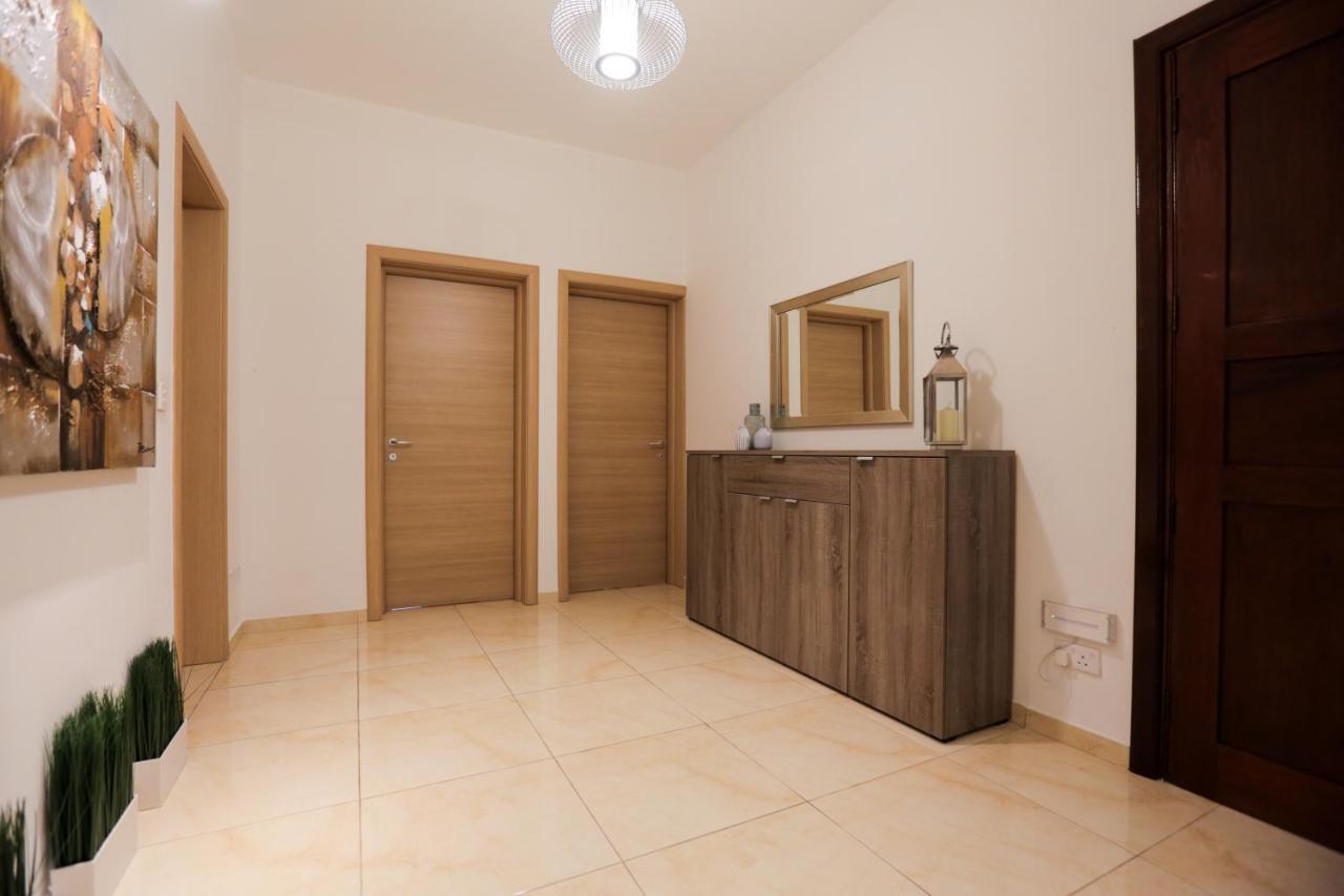 Valletta Triton Apartment Exterior photo
